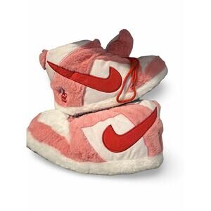LADIES NIKE AIR JORDAN SWOOSH PINK WHITE BLACK PLUSH FUZZY SLIPPERS SZ M